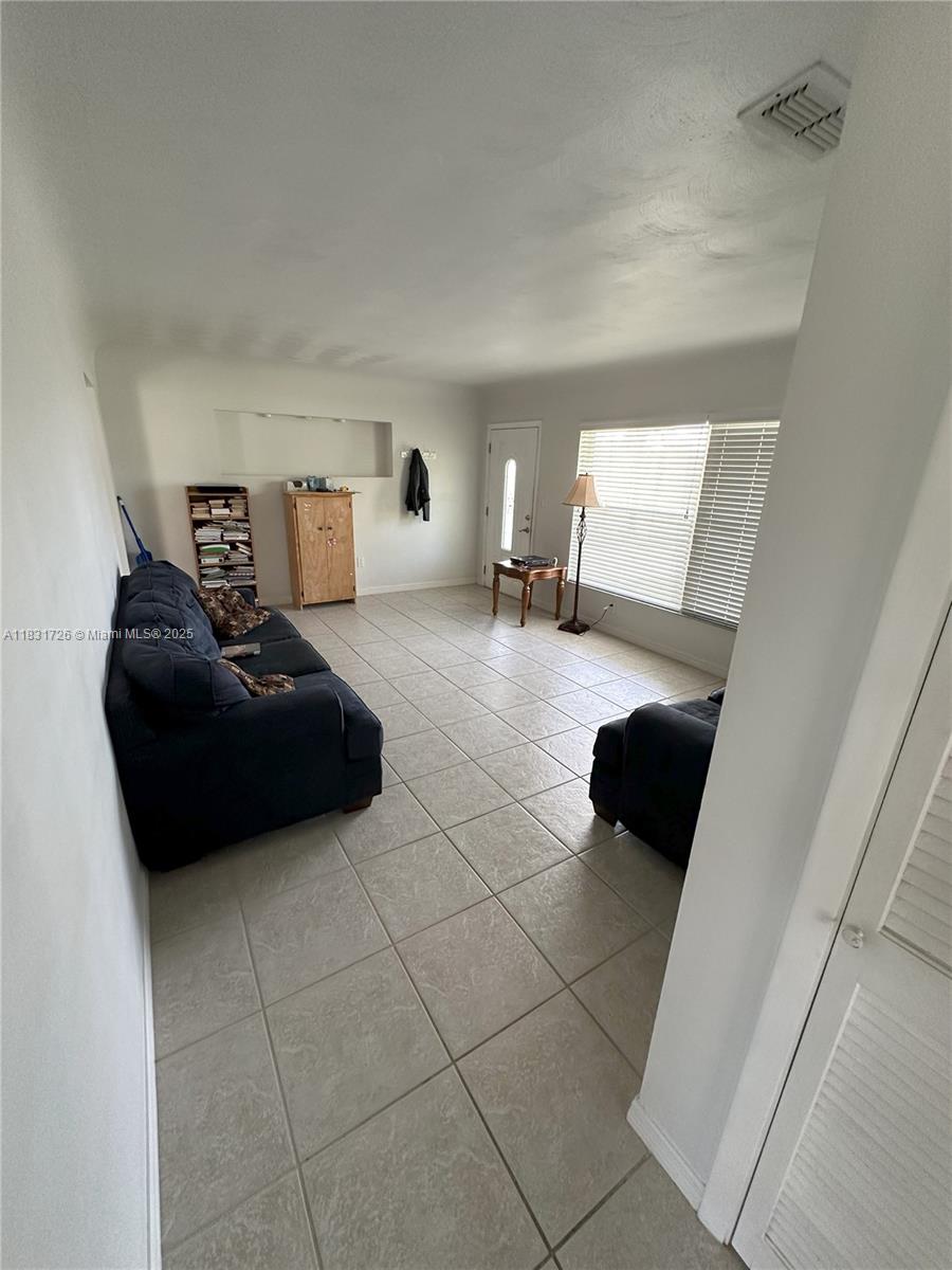 1131.000 - SEBRING HGTS AR - Residential