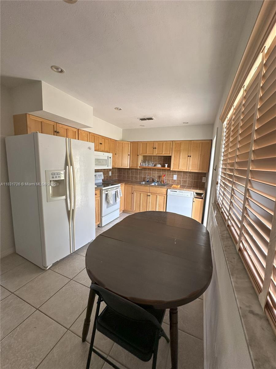 1131.000 - SEBRING HGTS AR - Residential