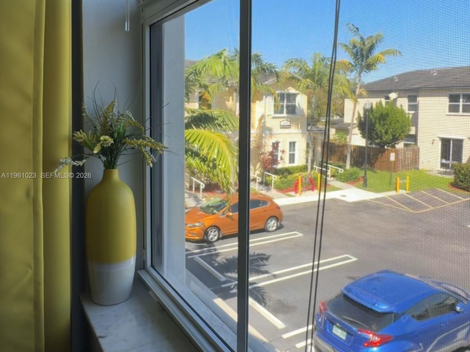 FIJI CONDO NO 1 - Residential