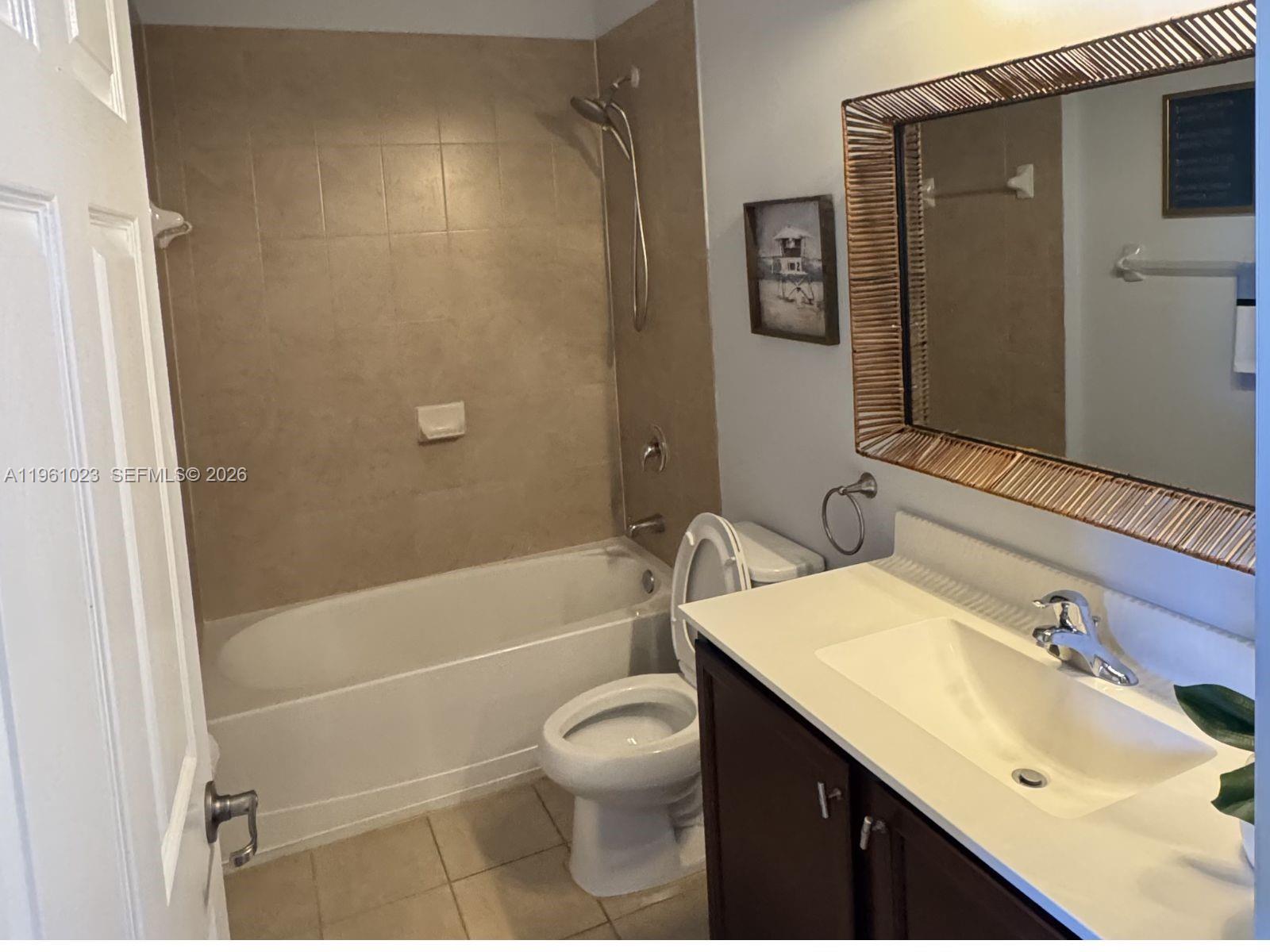 FIJI CONDO NO 1 - Residential