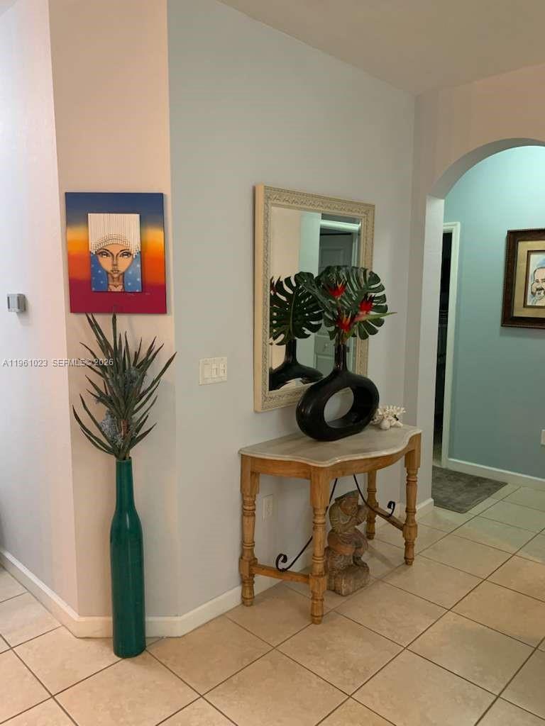 FIJI CONDO NO 1 - Residential