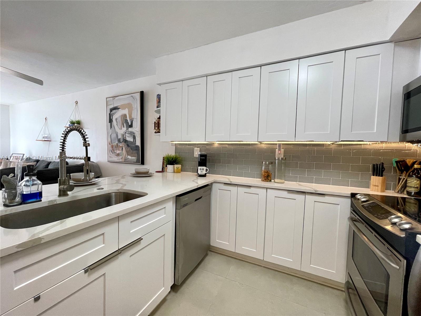 1280 S Alhambra Cir 2204