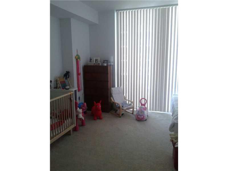 AXIS ON BRICKELL - Residential Lease