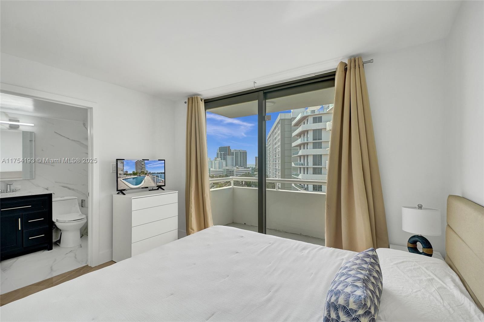 INDIAN CREEK CL MARINA CO - Residential