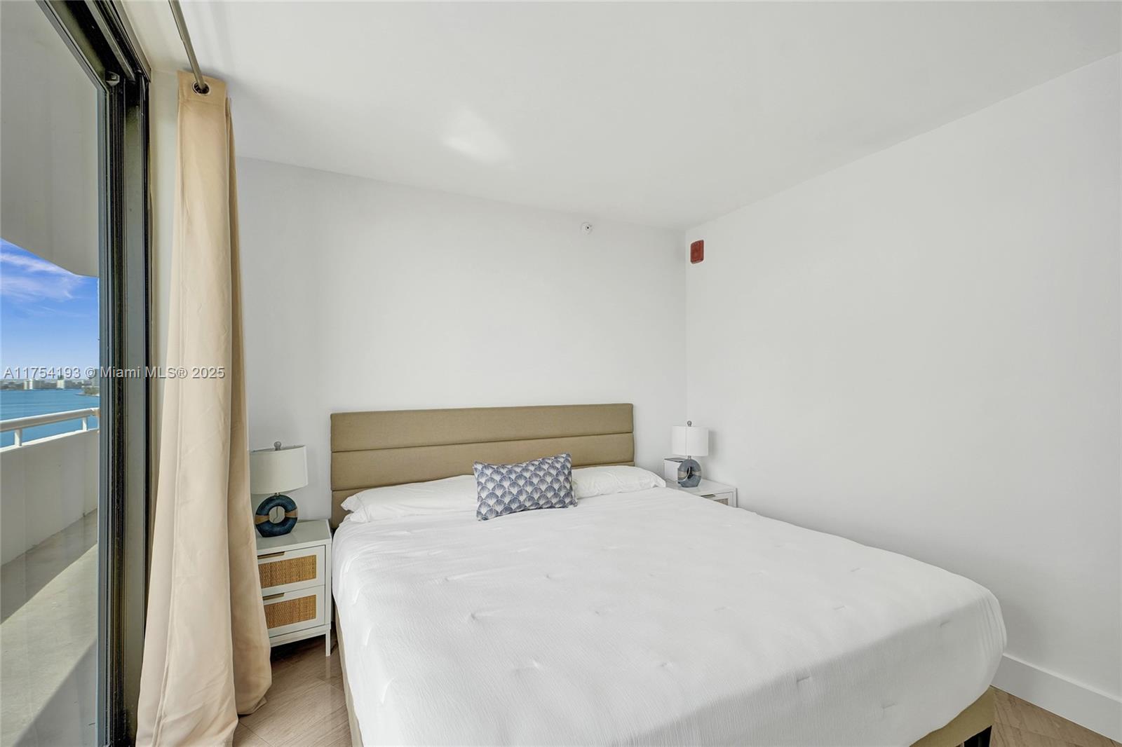 INDIAN CREEK CL MARINA CO - Residential