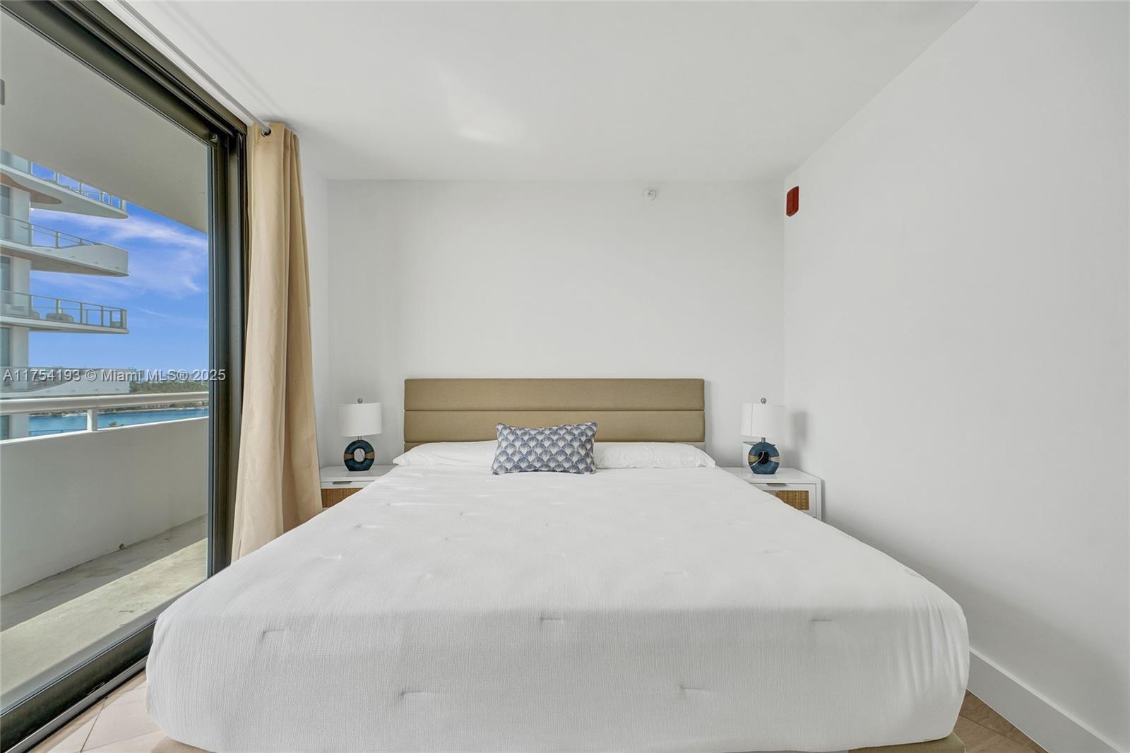 INDIAN CREEK CL MARINA CO - Residential