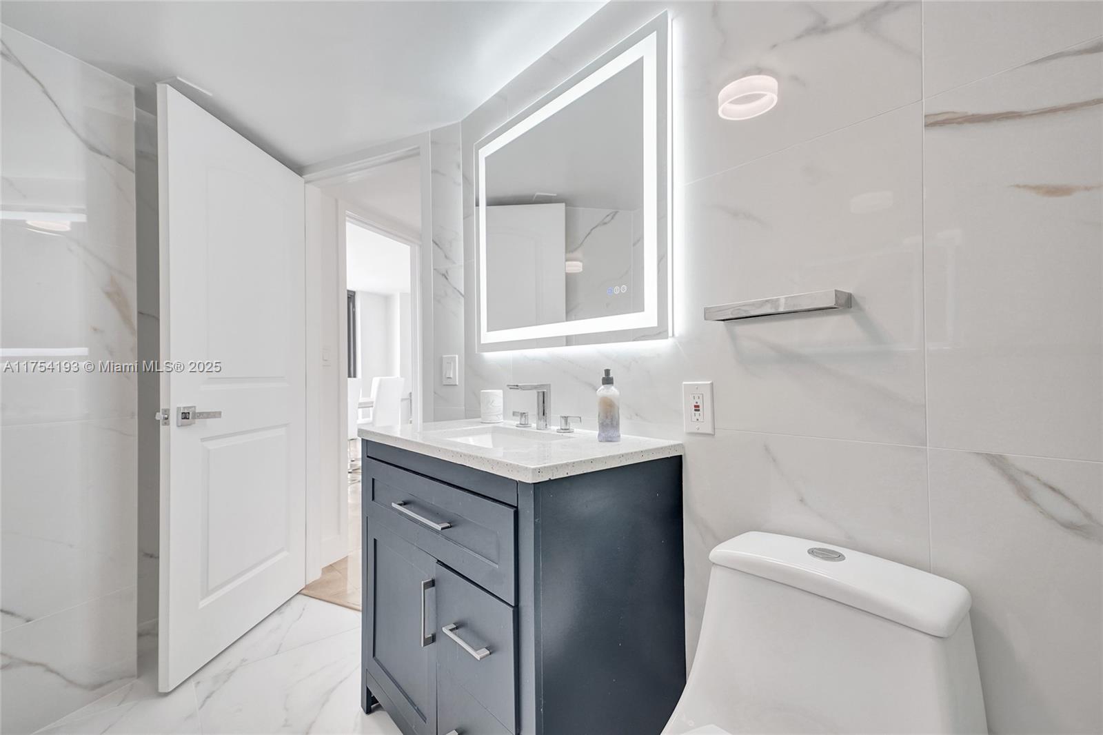 INDIAN CREEK CL MARINA CO - Residential