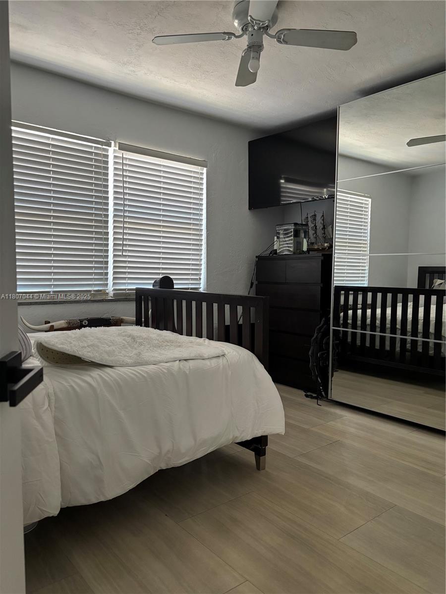 HOLLYWOOD HEIGHTS ESTATES - Residential