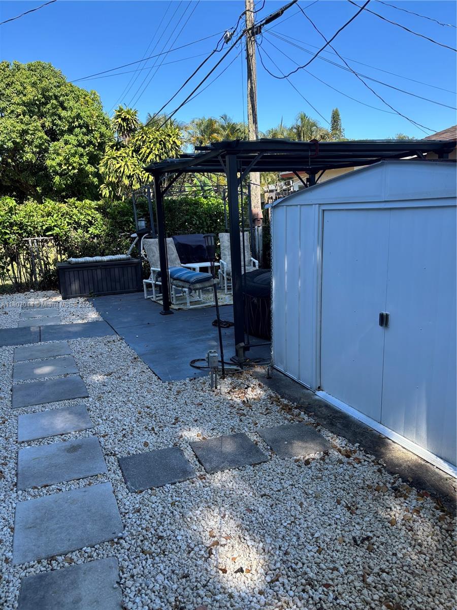 HOLLYWOOD HEIGHTS ESTATES - Residential