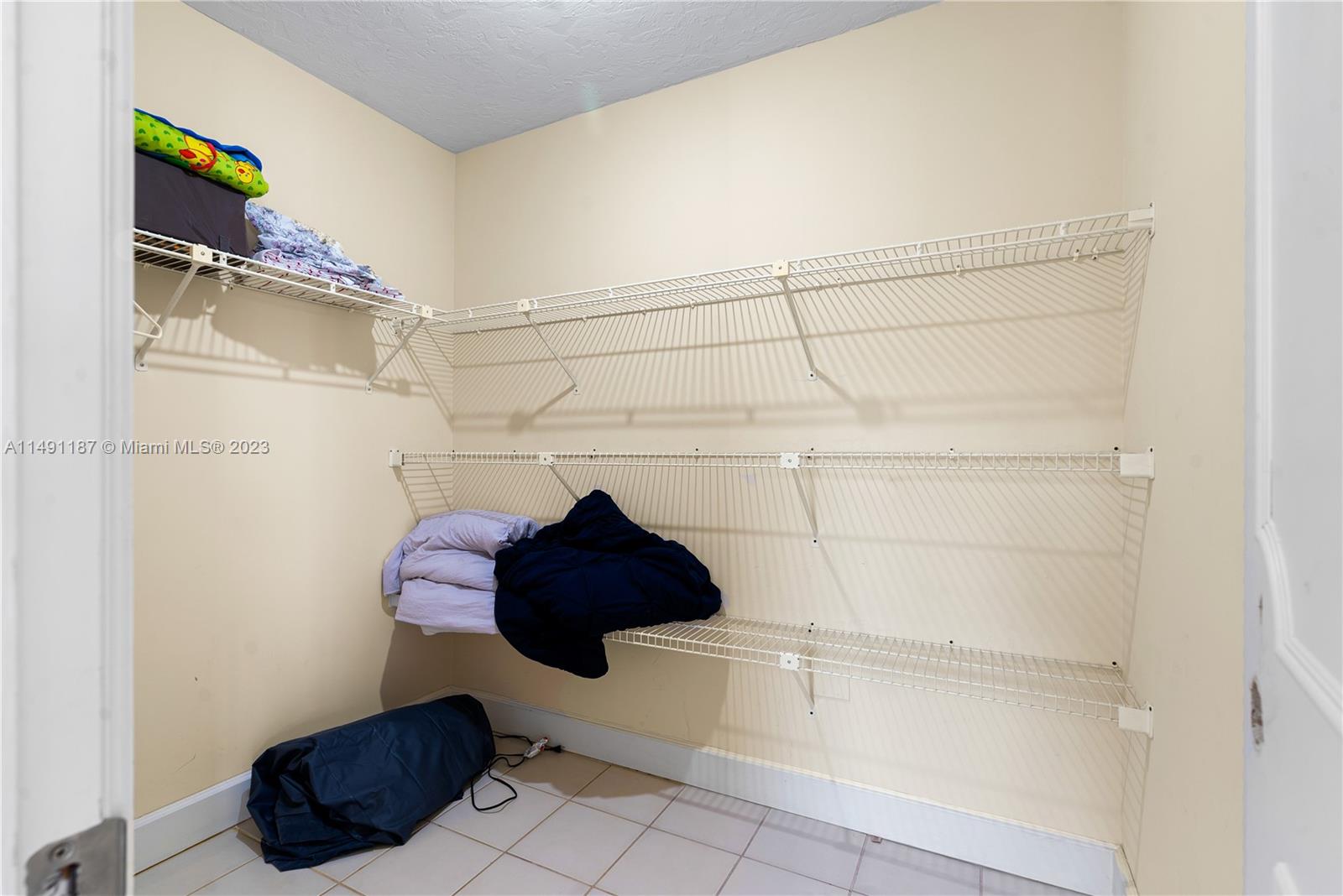 PORT LARGO 2ND ADD - Residential