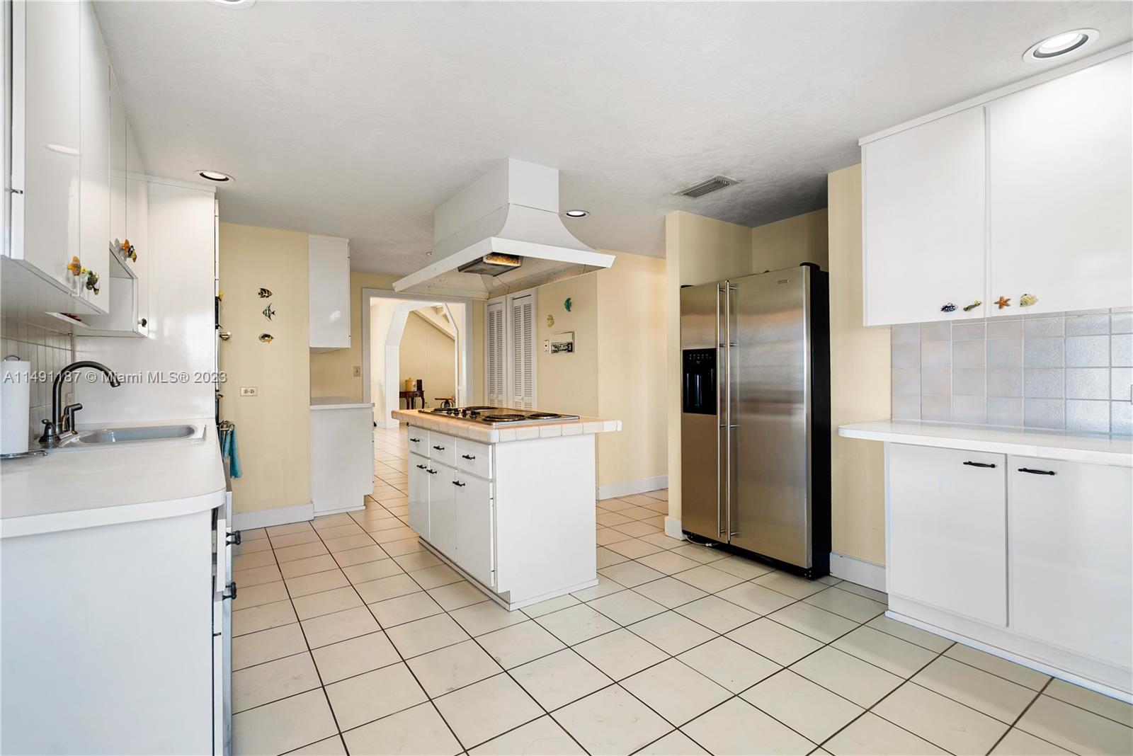 PORT LARGO 2ND ADD - Residential