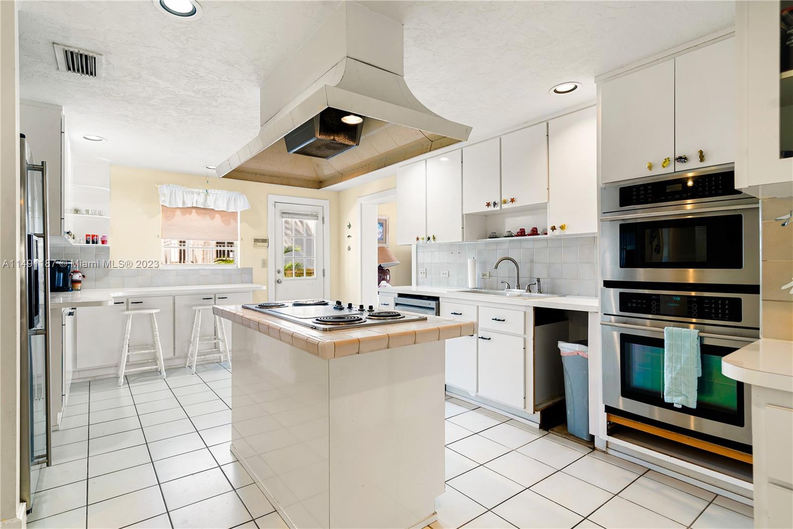 PORT LARGO 2ND ADD - Residential