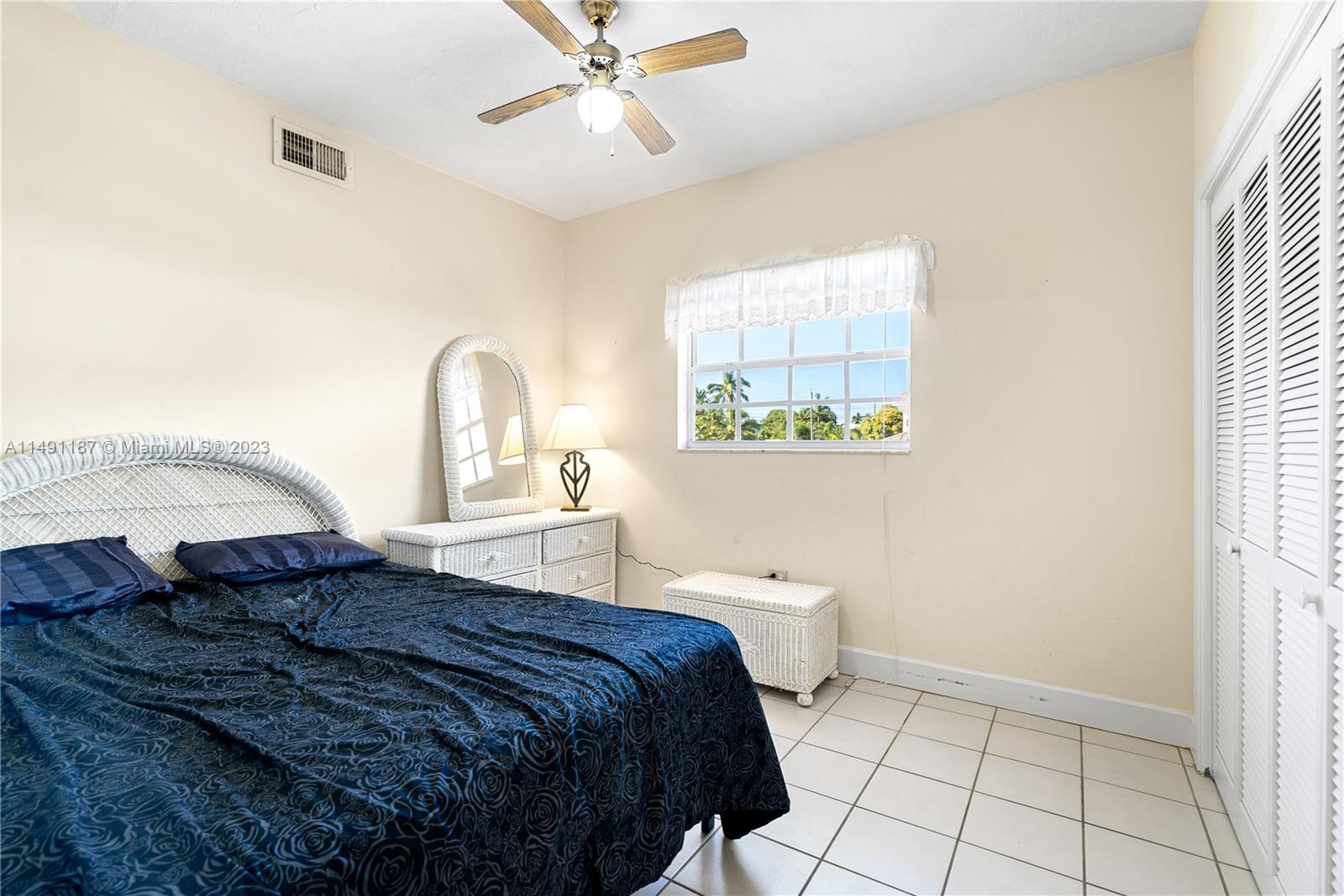 PORT LARGO 2ND ADD - Residential