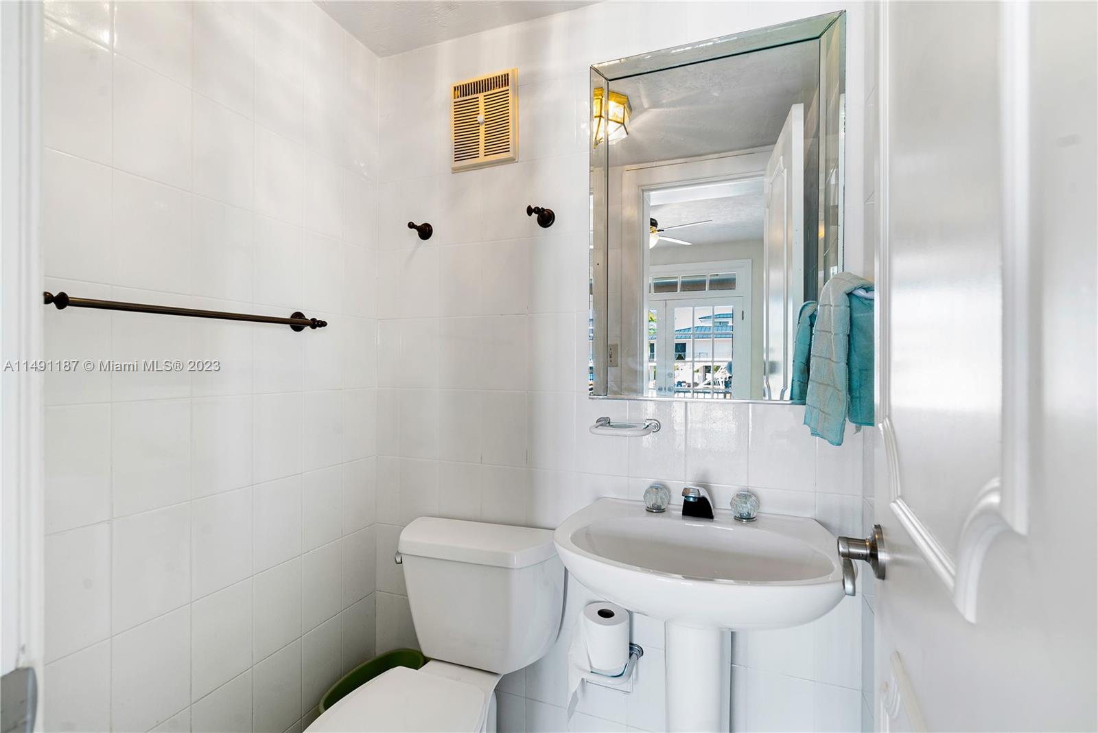 PORT LARGO 2ND ADD - Residential