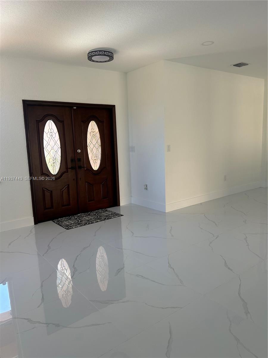 SPANISH LAKES 1ST ADDN - Residential