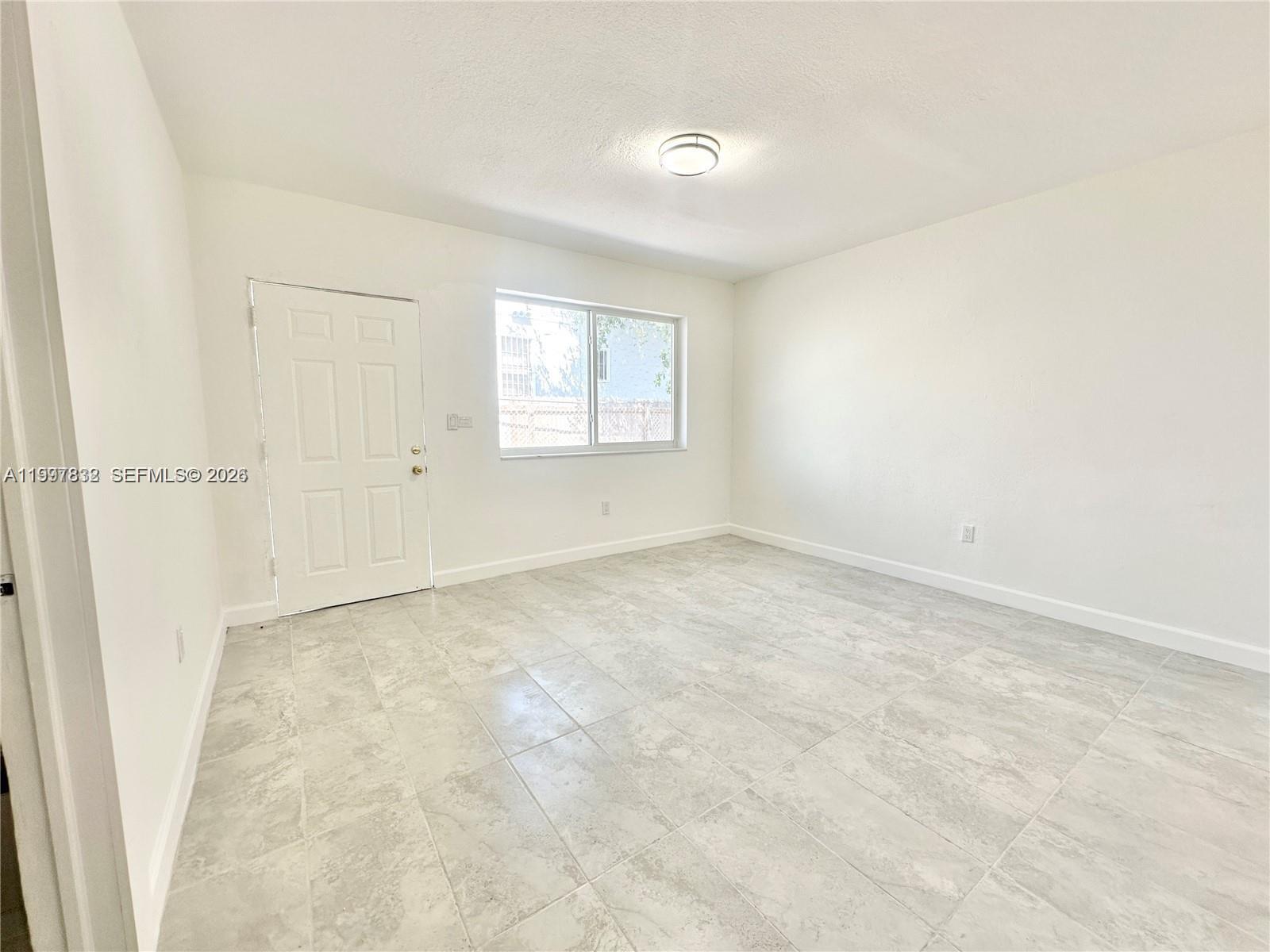 FLORAL PK 1ST AMD - Residential Lease