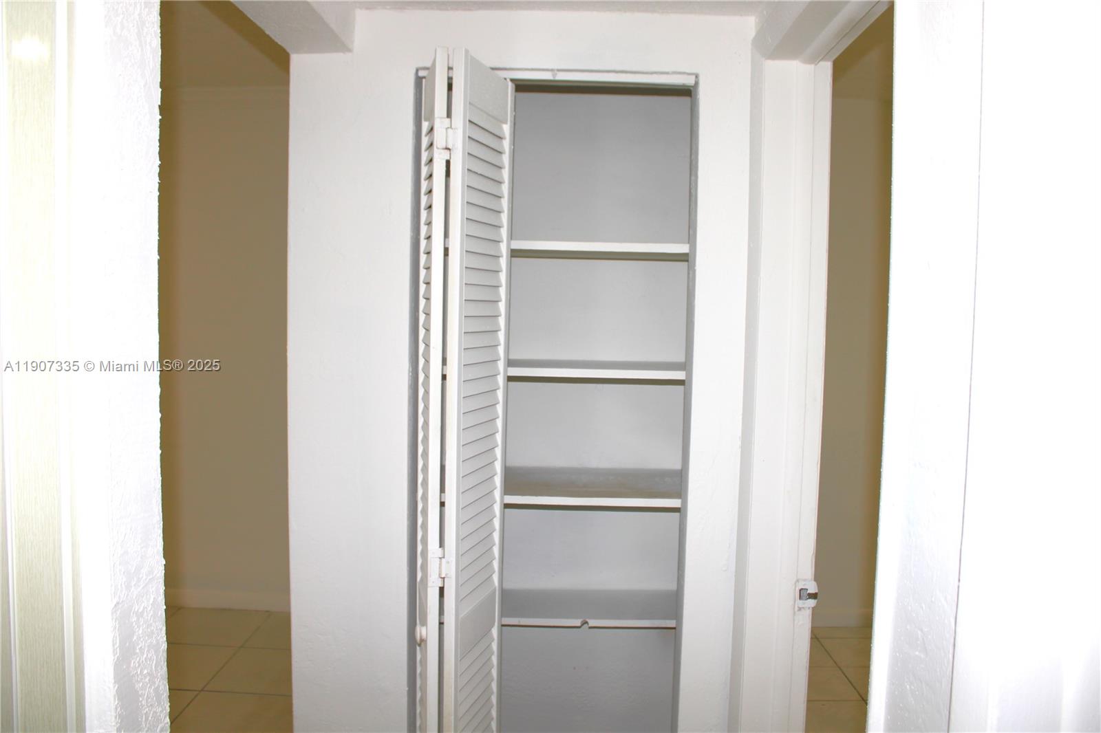 VILLAS AT CUTLER BAY COND - Residential Lease