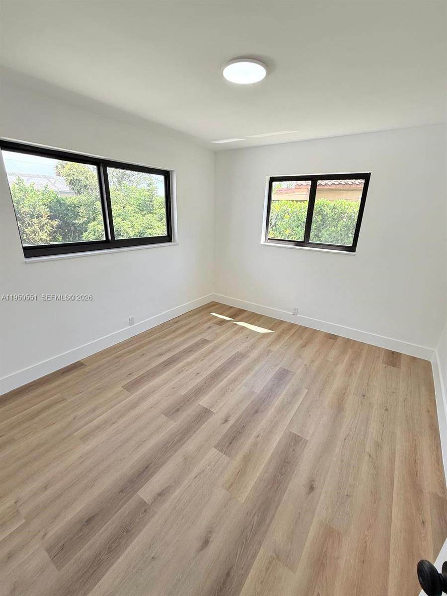 NORTH SHORES - Residential