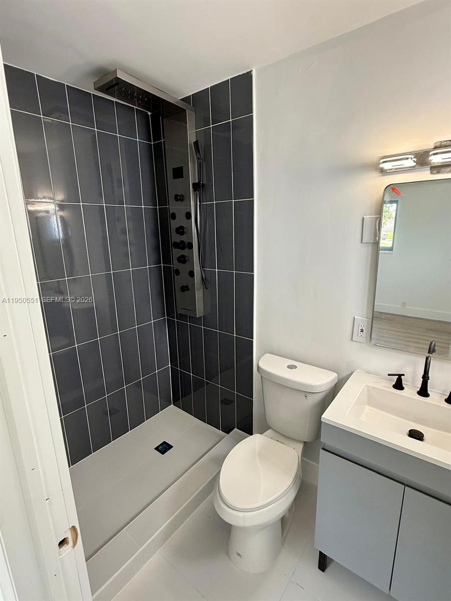 NORTH SHORES - Residential