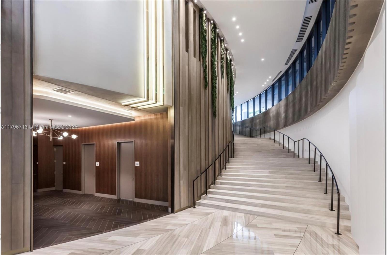 CLUB RESIDENCES AT PARK G - Residential