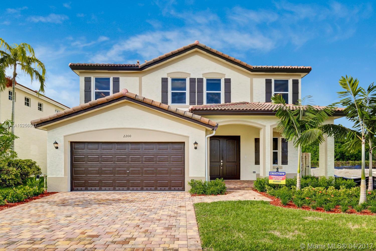 HEMINGWAY POINT - Residential