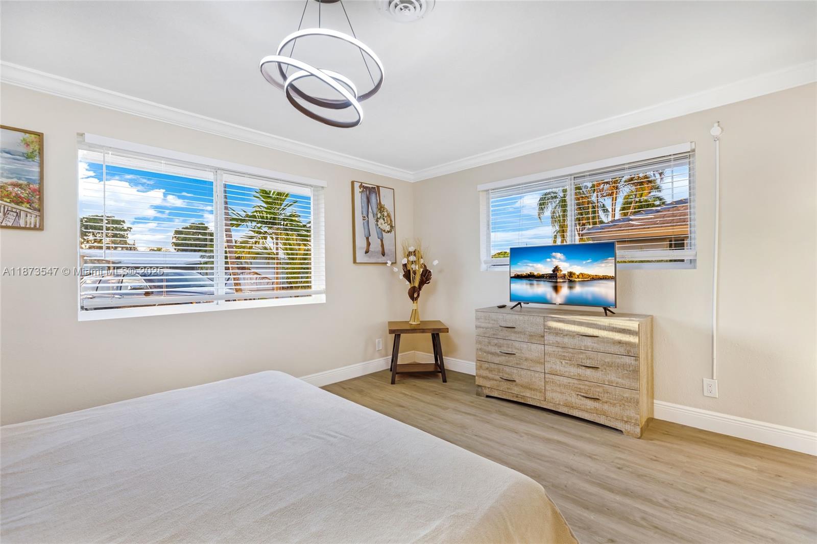 CORAL HIGHLANDS - Residential