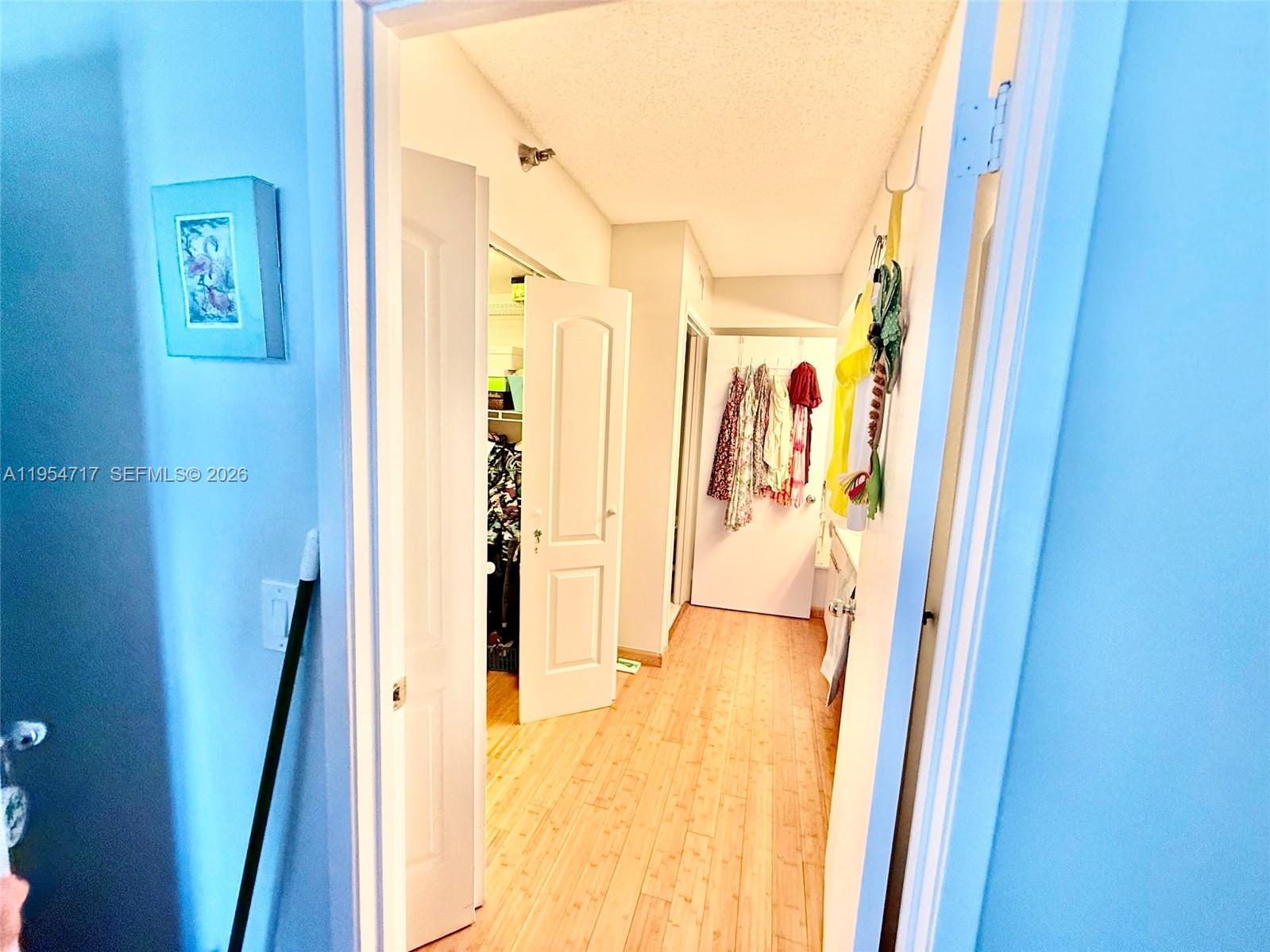 MYSTIC POINTE TOWER 600 C - Residential