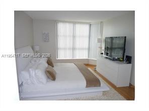 MYSTIC POINTE TOWER 600 C - Residential