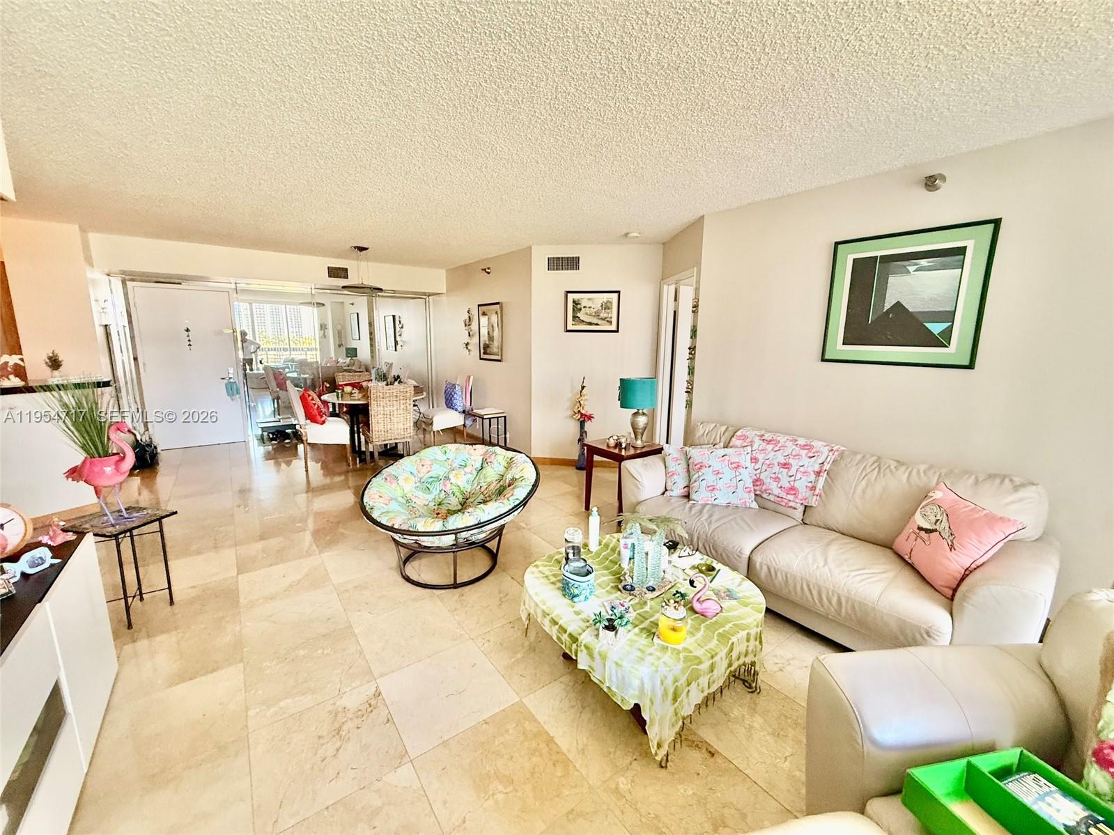 MYSTIC POINTE TOWER 600 C - Residential