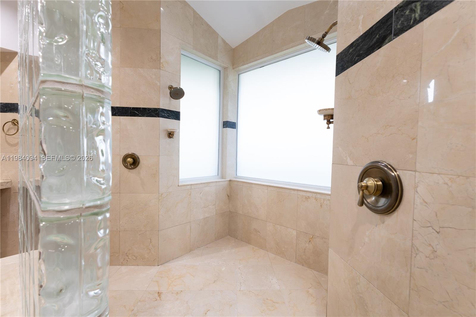 OLD CUTLER PALMS - Residential Lease