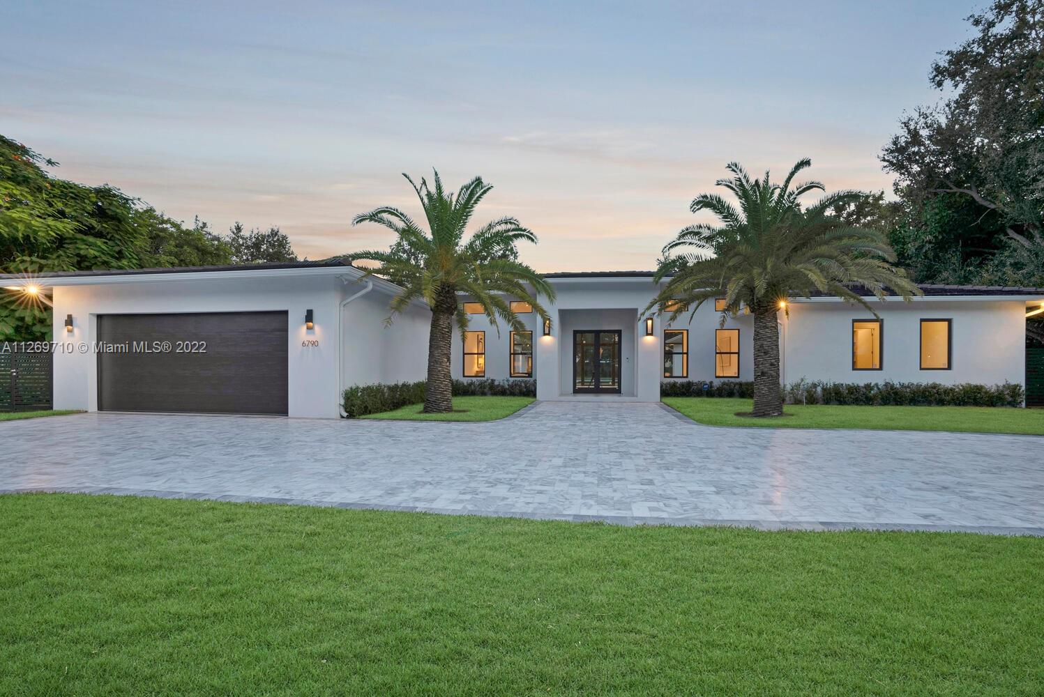 BEVERLY HILLS - Residential