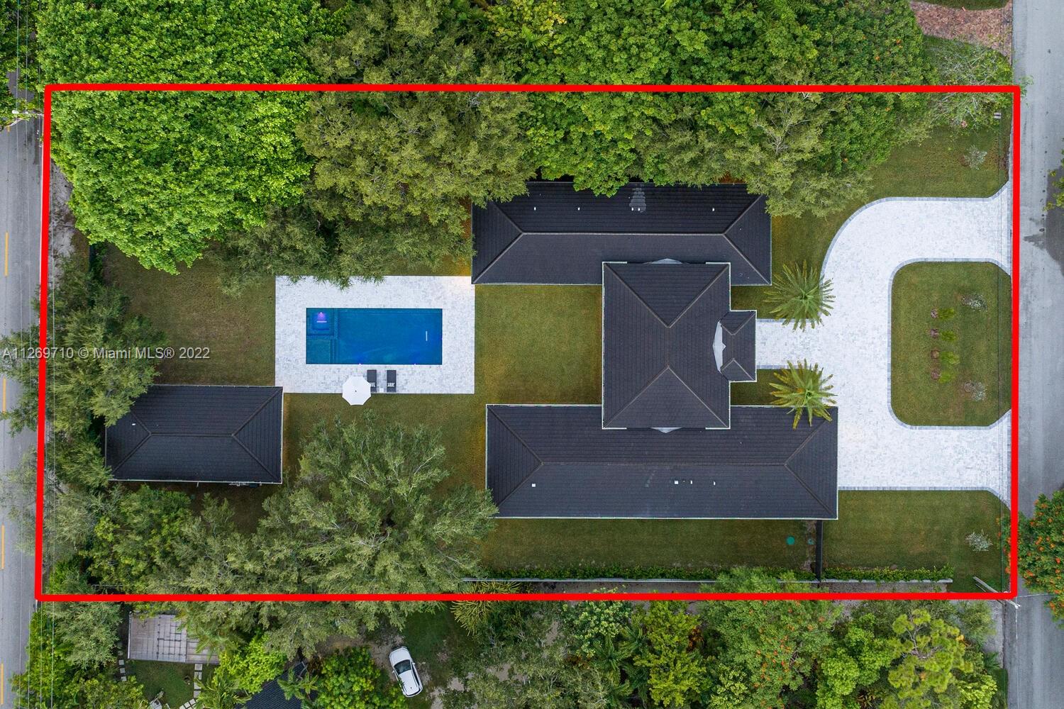 BEVERLY HILLS - Residential