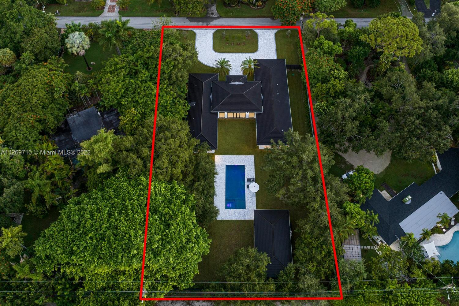 BEVERLY HILLS - Residential