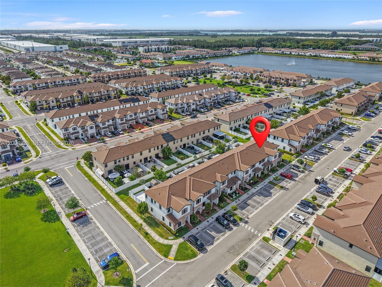 AQUABELLA NORTH REPLAT - Residential