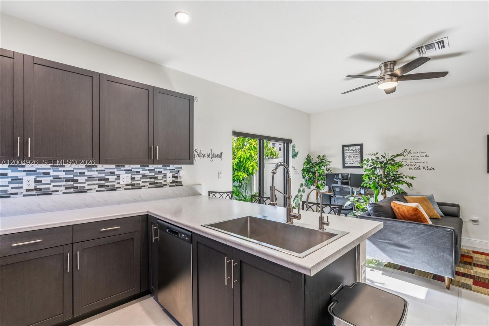 AQUABELLA NORTH REPLAT - Residential