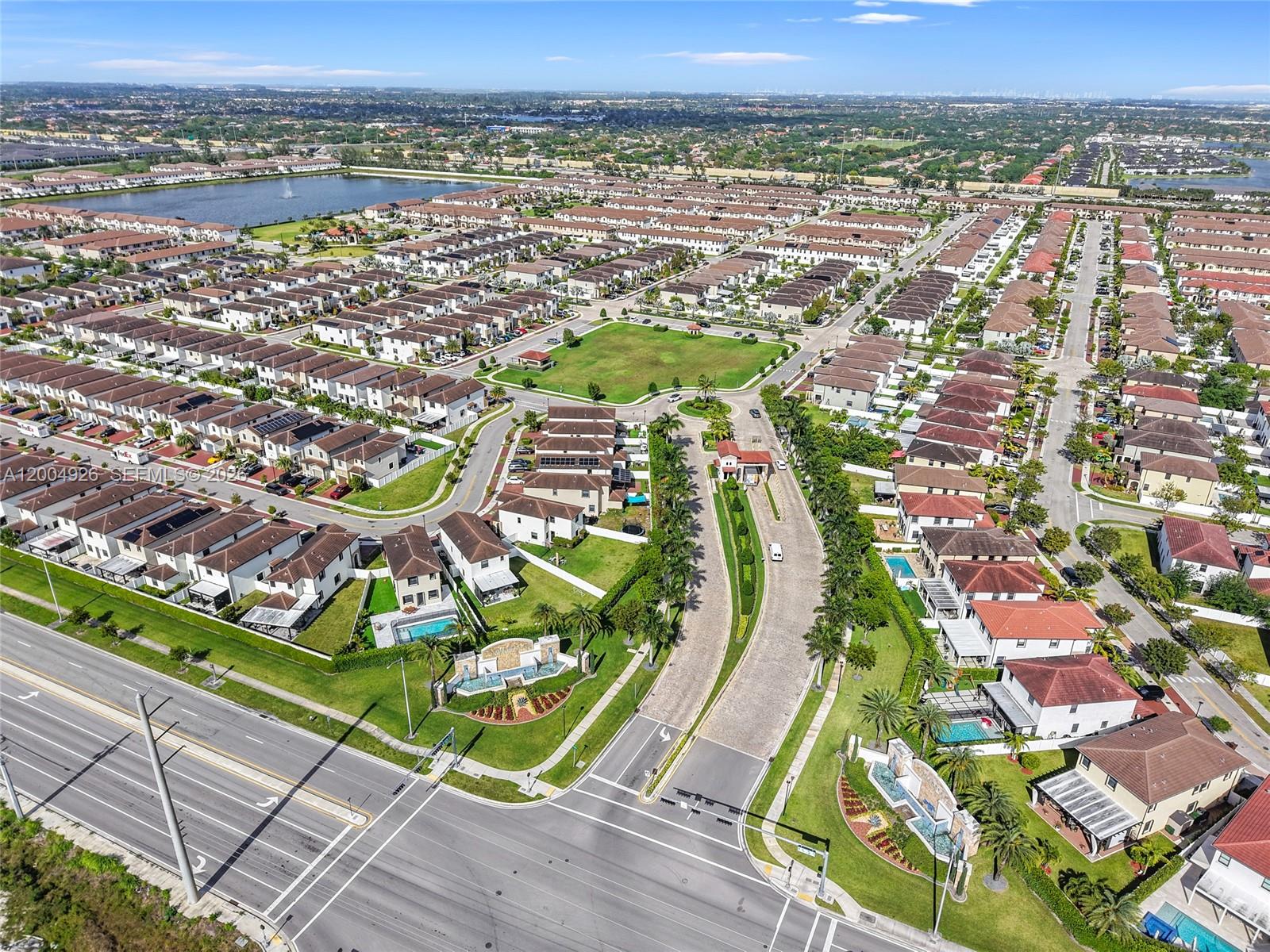 AQUABELLA NORTH REPLAT - Residential