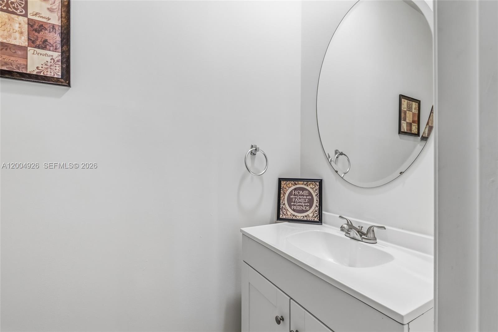 AQUABELLA NORTH REPLAT - Residential