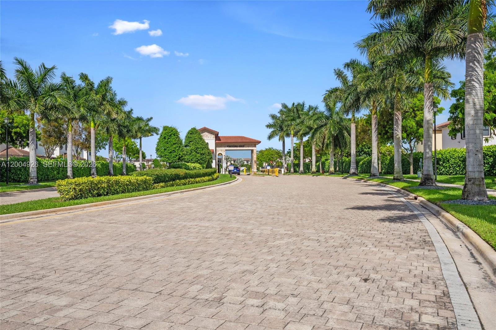 AQUABELLA NORTH REPLAT - Residential