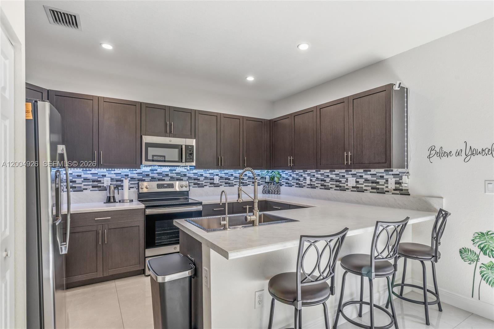 AQUABELLA NORTH REPLAT - Residential