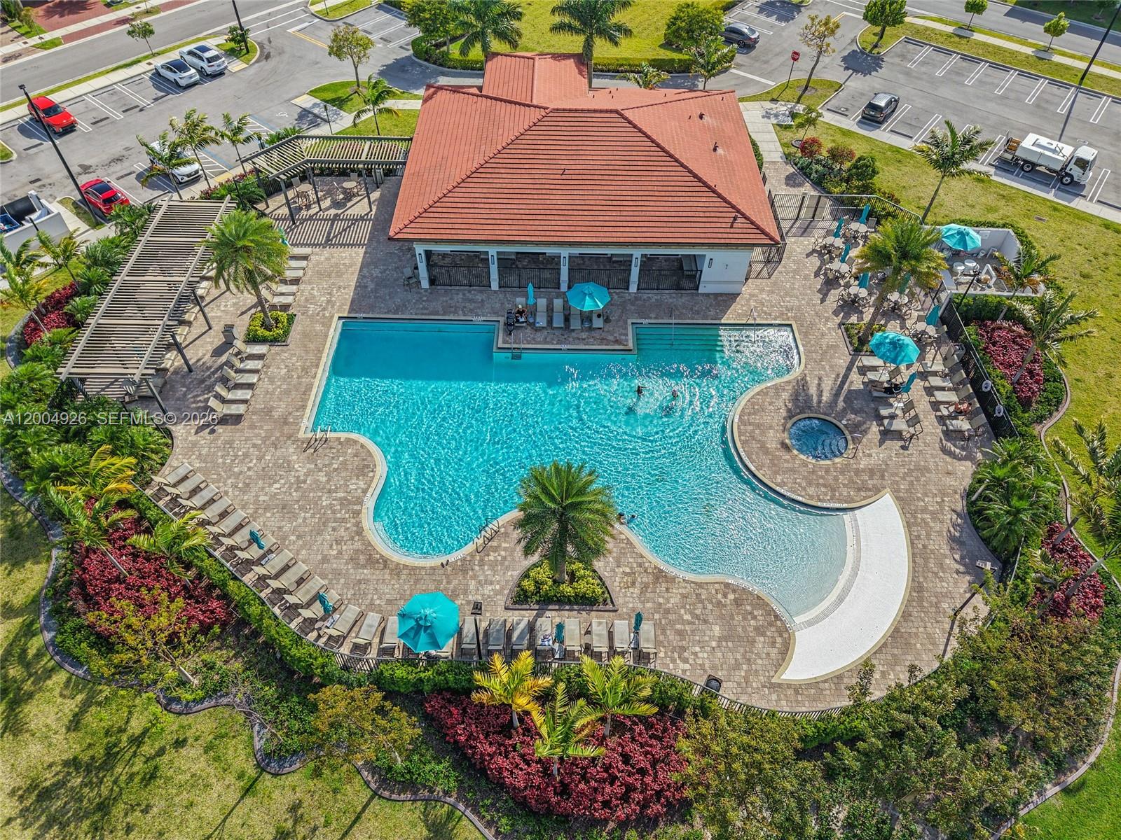 AQUABELLA NORTH REPLAT - Residential