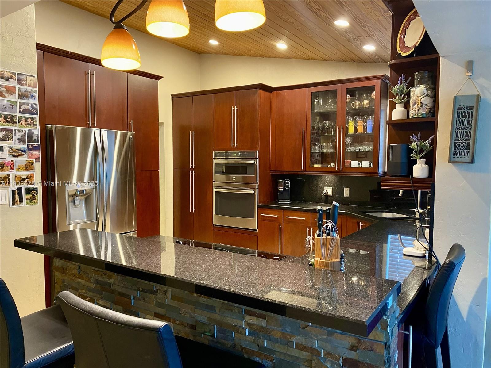 GOLFERS HAVEN - Residential