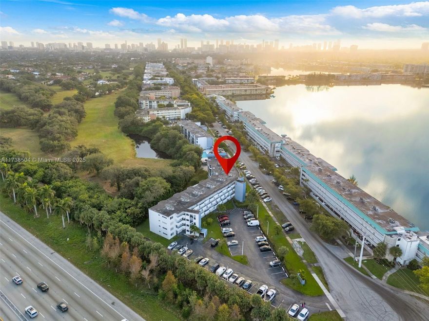 Move in ready unit, recently remodeled, open concept living. Community is extremely quiet and private. Located near expressways, restaurants and schools.
