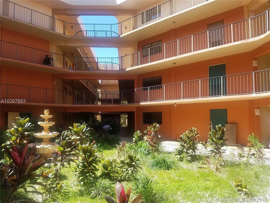 SPACIOUS UPDATED 2 BEDS 2 BATHS CONDO AT HORIZONS WEST COMPLEX!  NEW KITCHEN CABINETS AND APPLIANCES, BRAND NEW AC.  GATED AND QUIET COMMUNITY.  EXTRA LARGE SCREEN BALCONY.  COMPLEX OFFER A LOT OF AMENITIES SUCH AS POOL, TENNIS COURT, CLUBHOUSE AND MORE.  BEAUTIFUL BUILDING RENOVATION PROJECT WILL BE FINISHED SOON AND SELLER WILL PAY ALL THE SPECIAL ASSESSMENT.

FOR SHOWING PLEASE TEXT AGENT.