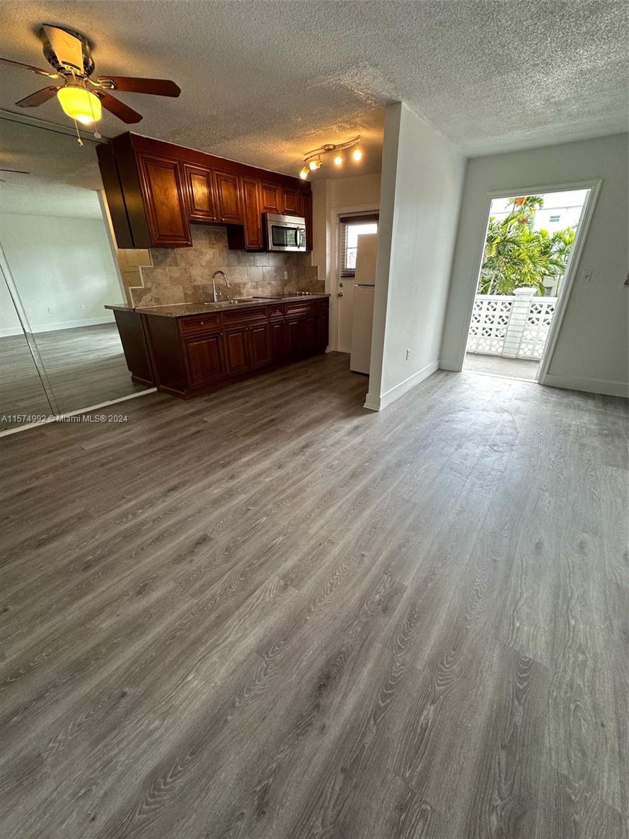 Rental Property at 1614 West Ave Ave 304, Miami Beach, Miami-Dade County, Florida - Bedrooms: 1 
Bathrooms: 1  - $2,300 MO.