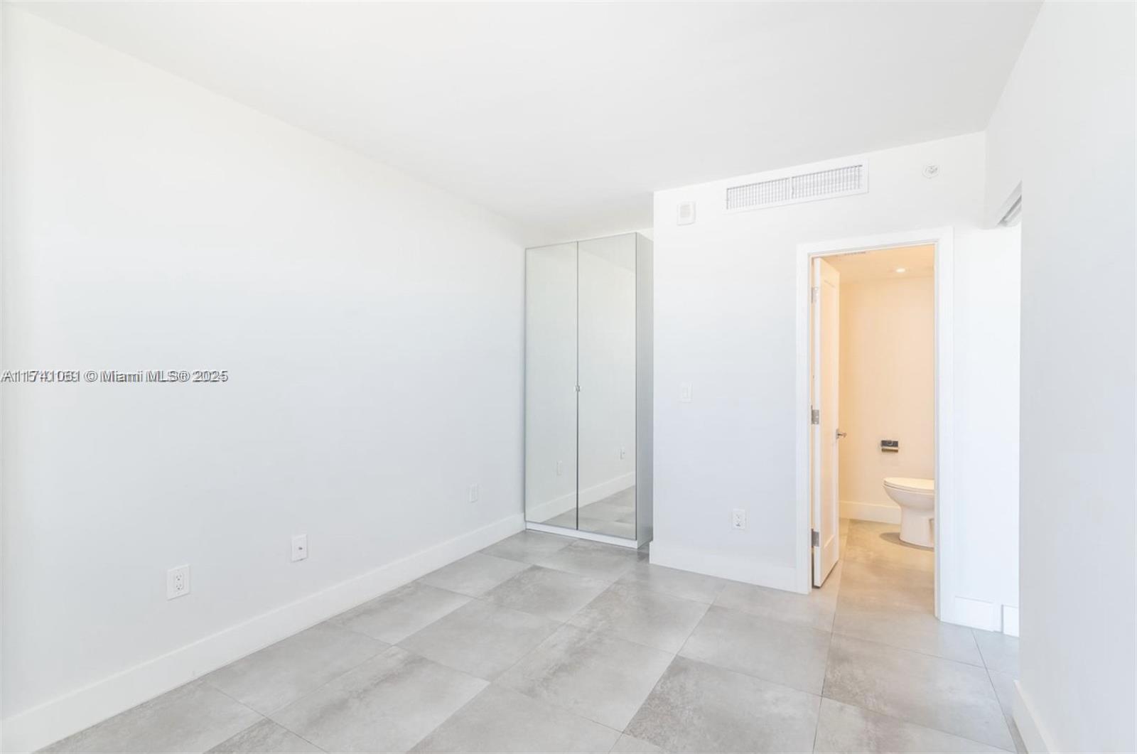 CLEARVIEW TOWERS CONDO - Residential