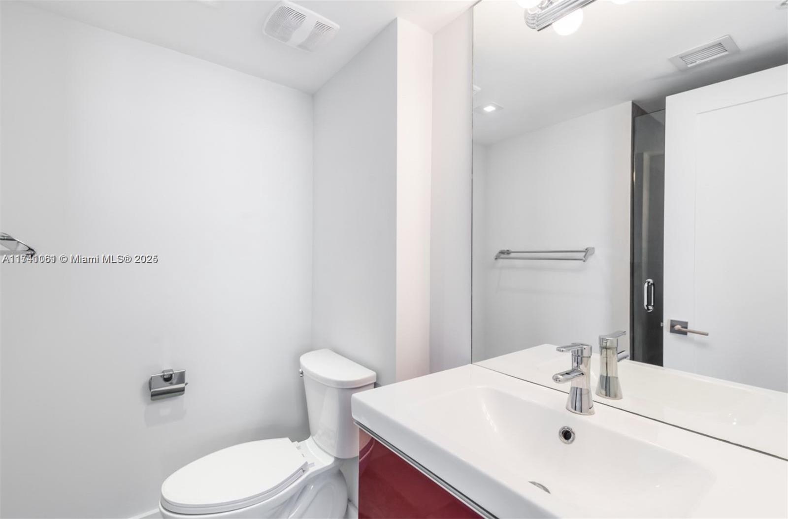 CLEARVIEW TOWERS CONDO - Residential