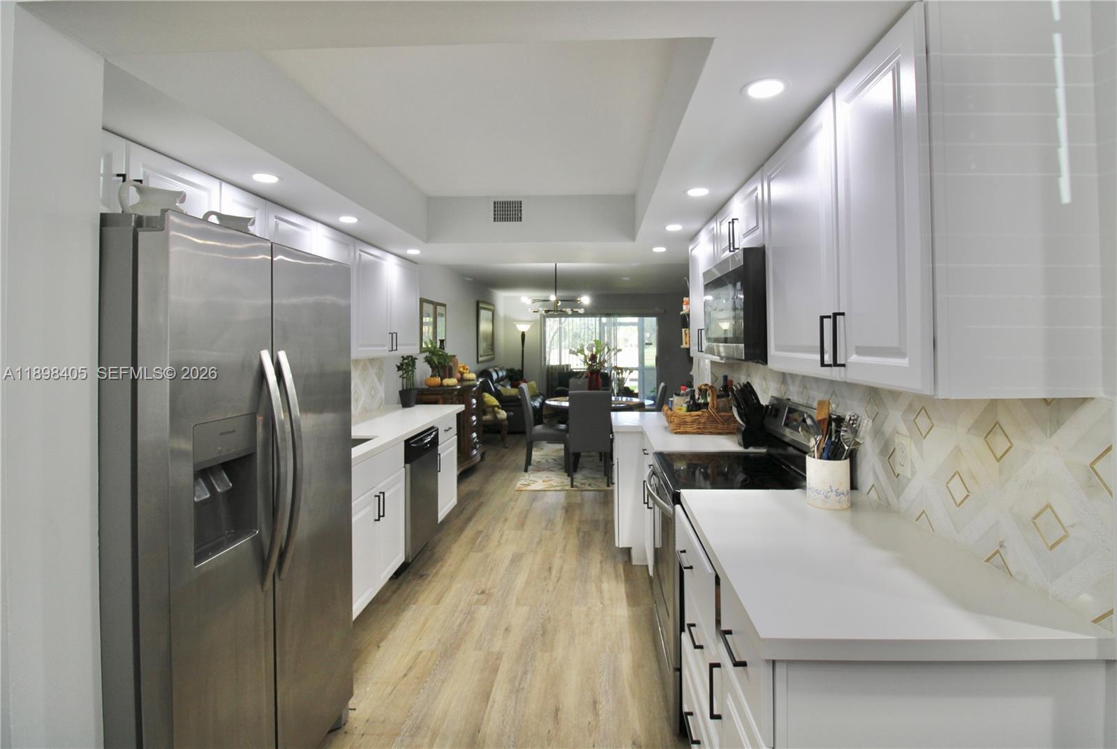 CAMBRIDGE AT CENTURY VILL - Residential