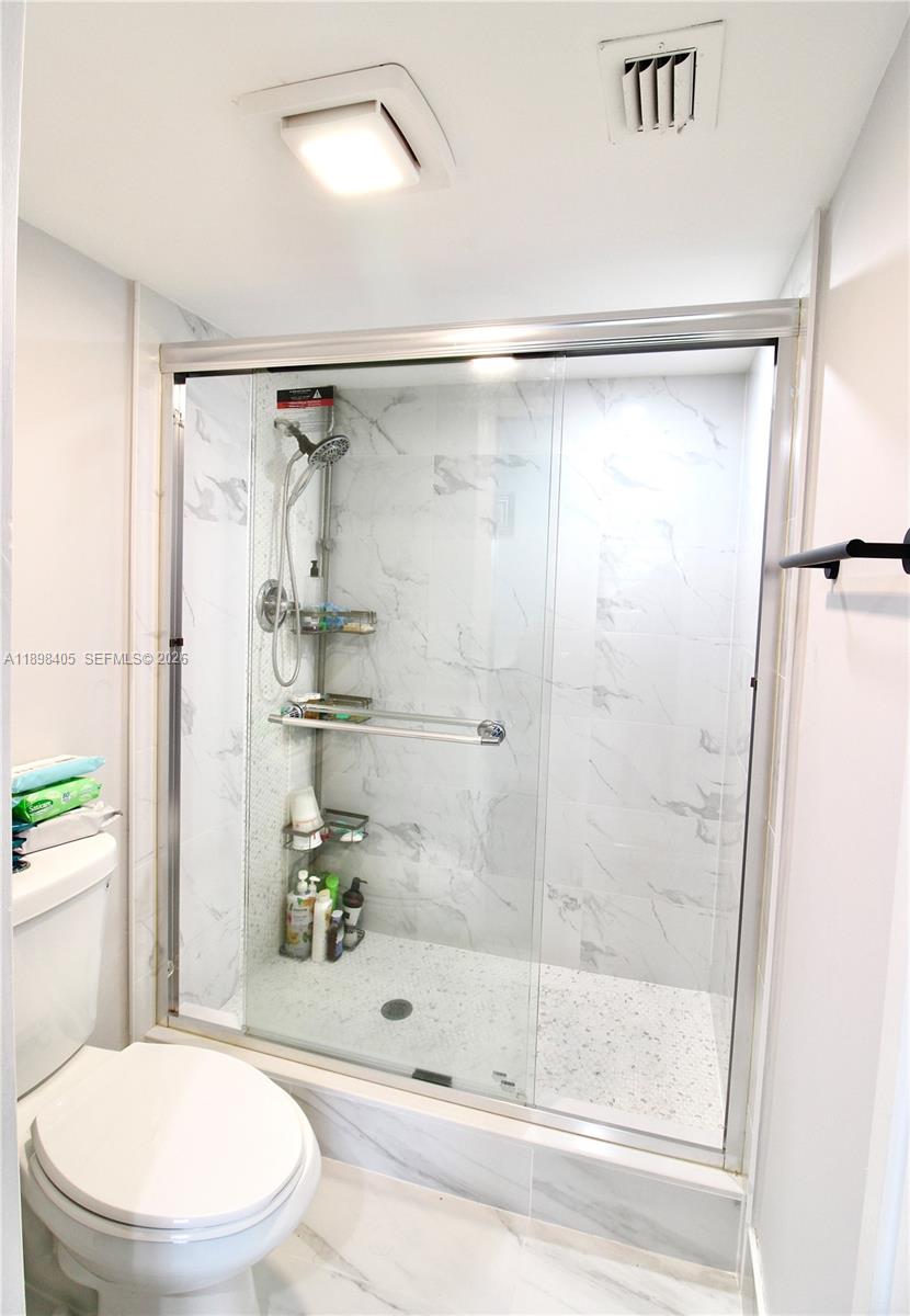 CAMBRIDGE AT CENTURY VILL - Residential