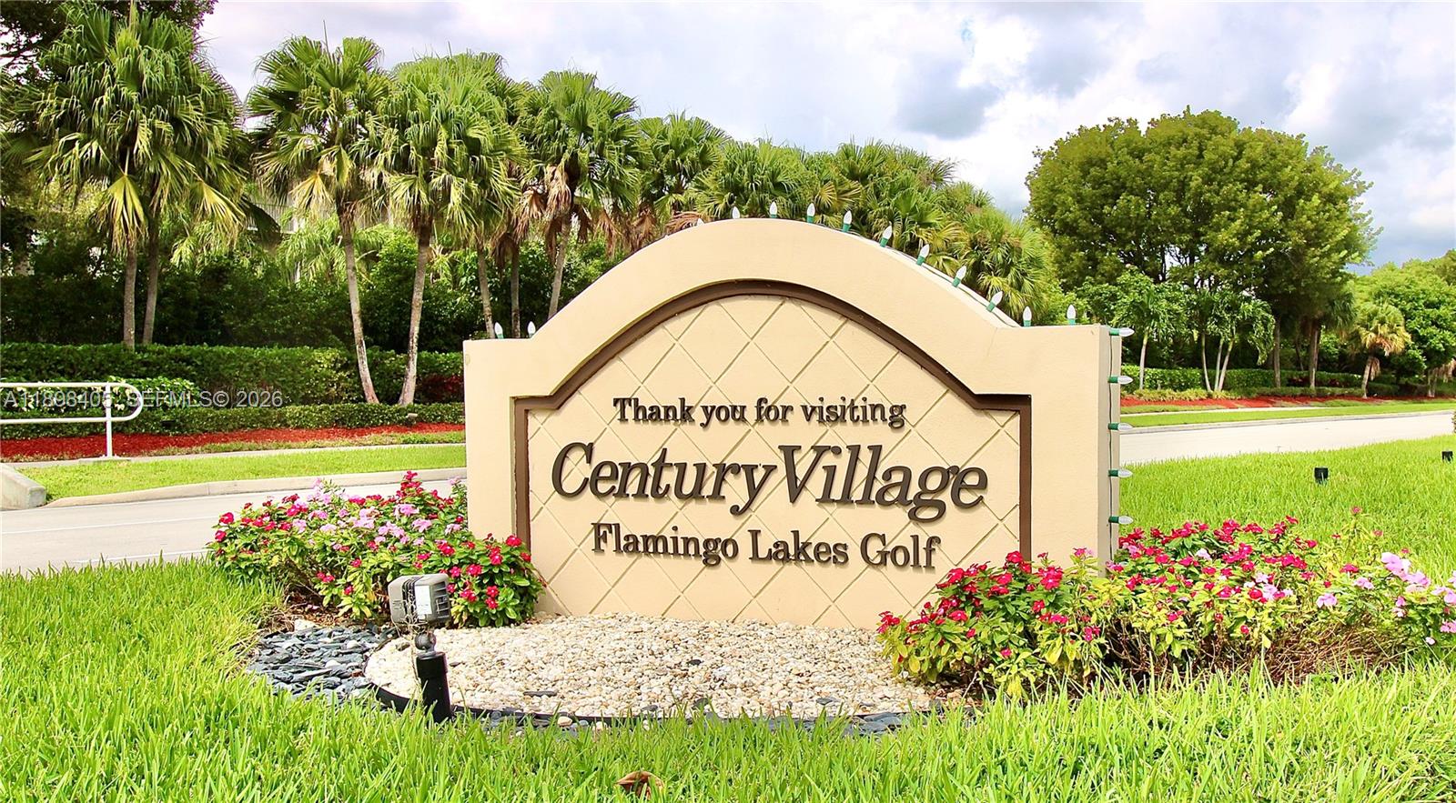 CAMBRIDGE AT CENTURY VILL - Residential