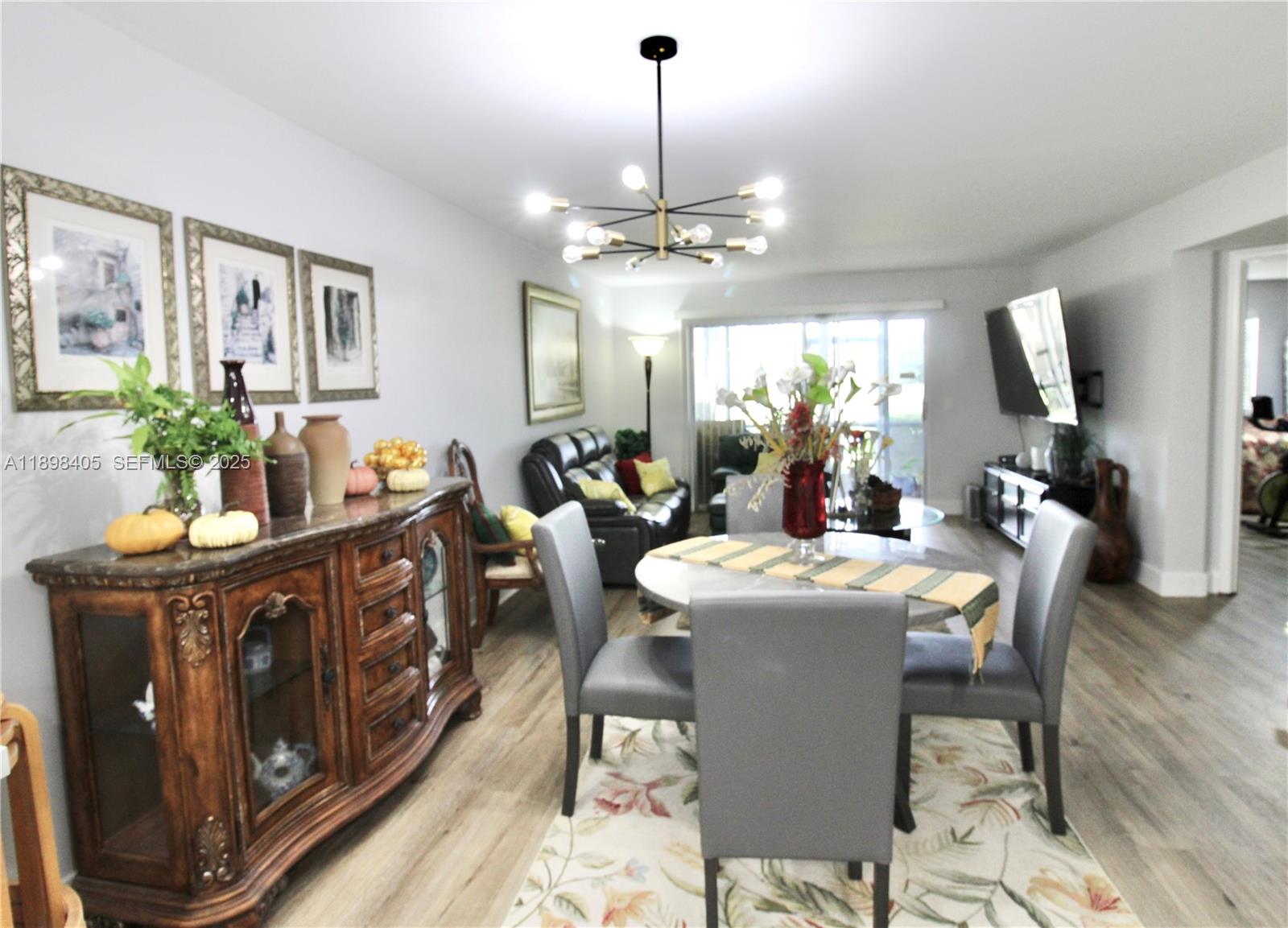 CAMBRIDGE AT CENTURY VILL - Residential